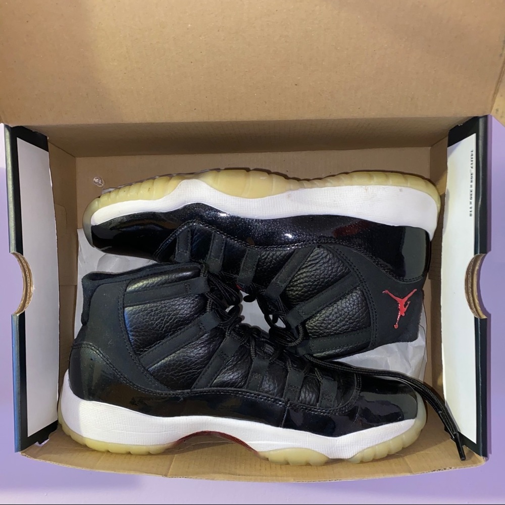 Jordan 11 Retro 72-10 (Grade School Size: 6.5)